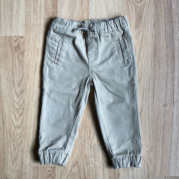 EUC 7 For All Mankind Baby Boy Set-Camo Jacket, Gray Shirt and Khaki Pants - Picture 9 of 13